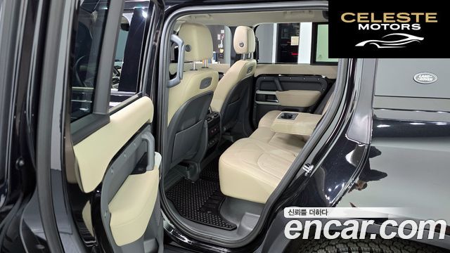 LAND ROVER Defender (L663) 110 D250 SE 2022 — photo 16 sur 36