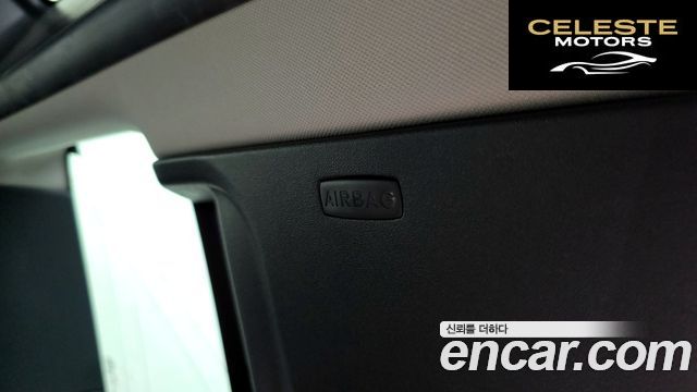 LAND ROVER Defender (L663) 110 D250 SE 2022 — photo 28 sur 36
