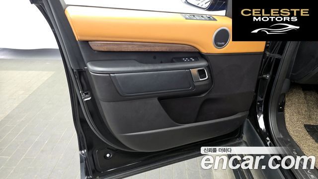 LAND ROVER Discovery 5 3.0 SD6 HSE Luxury 2019 — photo 14 sur 41
