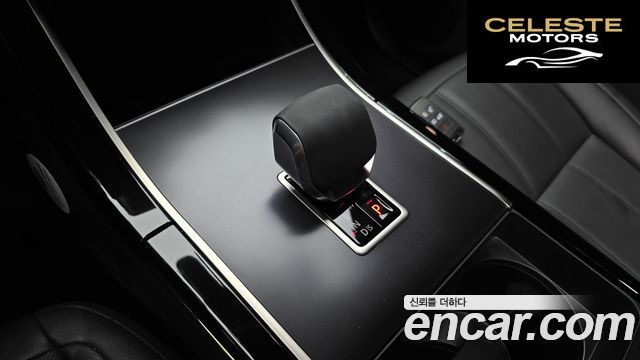 LAND ROVER Range Rover Evoque 2P250 Dynamic SE 2026 — photo 12 sur 39