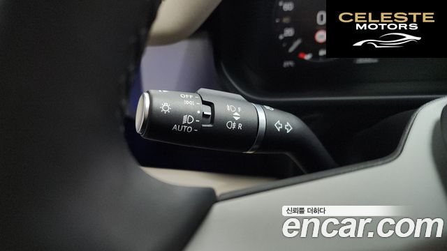 LAND ROVER Defender (L663) 110 P300 X-Dynamic SE 2023 — photo 19 sur 33