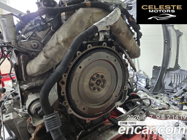 LAND ROVER Range Rover 44.4 SDV8 AB LWB 2017 — photo 19 sur 26