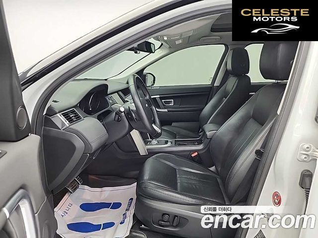 LAND ROVER Discovery Sport 2.0 TD4 SE 2016 — photo 11 sur 26