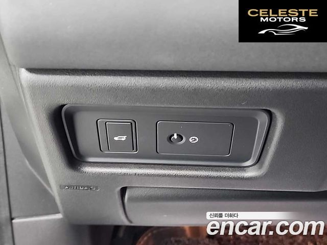 LAND ROVER Discovery Sport 2.0 TD4 SE 2016 — photo 18 sur 26