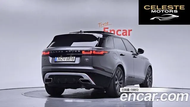 LAND ROVER Range Rover Velar 3.0 D300 R-Dynamic SE 2018 — photo 2 sur 35