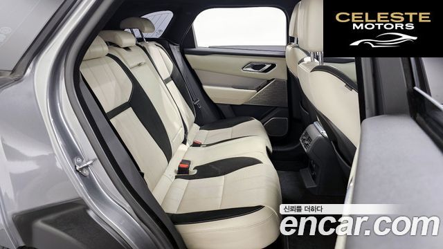 LAND ROVER Range Rover Velar 3.0 D300 R-Dynamic SE 2018 — photo 18 sur 35