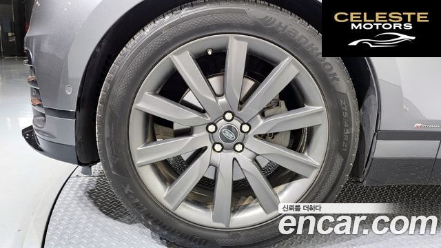 LAND ROVER Range Rover Velar 3.0 D300 R-Dynamic SE 2018 — photo 5 sur 35
