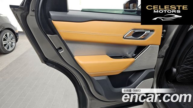 LAND ROVER Range Rover Velar 3.0 D300 R-Dynamic HSE 2019 — photo 15 sur 40