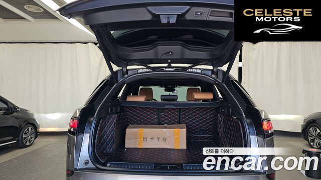 LAND ROVER Range Rover Velar 3.0 D300 R-Dynamic HSE 2019 — photo 26 sur 40