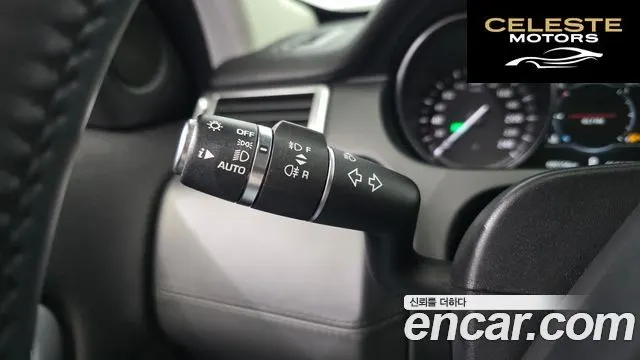 LAND ROVER Discovery Sport 2.0 TD4 HSE Luxury 2018 — photo 31 sur 32