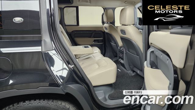LAND ROVER Defender (L663) 110 D250 SE 2022 — photo 18 sur 31
