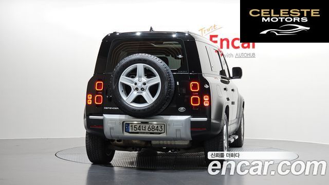 LAND ROVER Defender (L663) 110 D250 SE 2022 — photo 4 sur 31