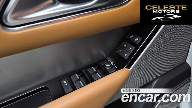 LAND ROVER Range Rover Velar 3.0 P400 R-Dynamic HSE 2022 — photo 25 sur 30