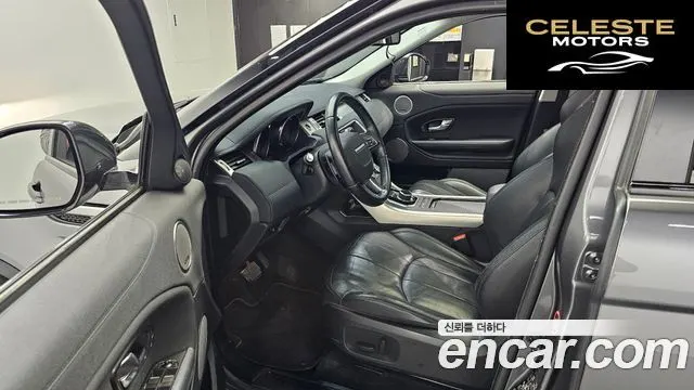 LAND ROVER Range Rover Evoque 2.0 TD4 SE 2019 — photo 13 sur 31