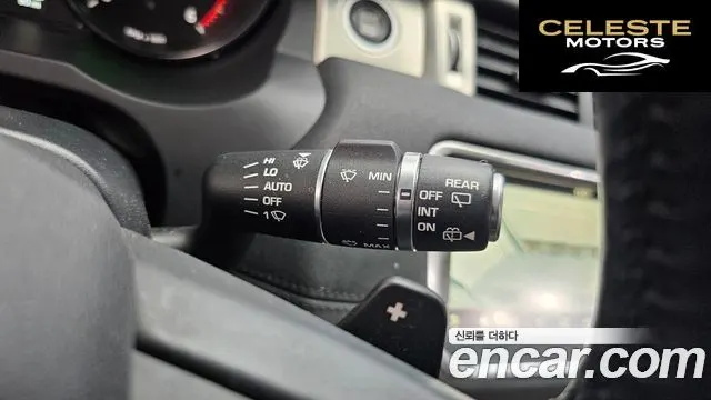 LAND ROVER Range Rover Evoque 2.0 TD4 SE 2019 — photo 30 sur 31