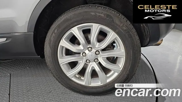 LAND ROVER Range Rover Evoque 2.0 TD4 SE 2019 — photo 7 sur 31