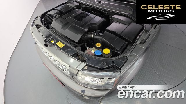 LAND ROVER Discovery 4 5.0 V8 HSE 2010 — photo 6 sur 20