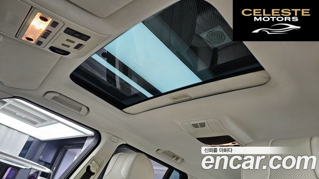 LAND ROVER Range Rover V8 5.0 Supercharged 2010 — photo 17 sur 20