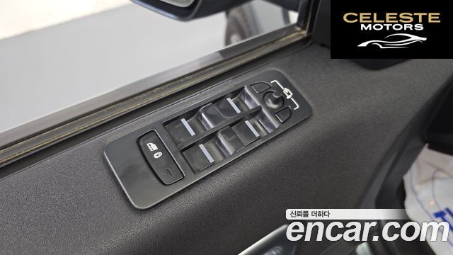 LAND ROVER Discovery Sport 2.0 TD4 HSE Luxury 2018 — photo 28 sur 32