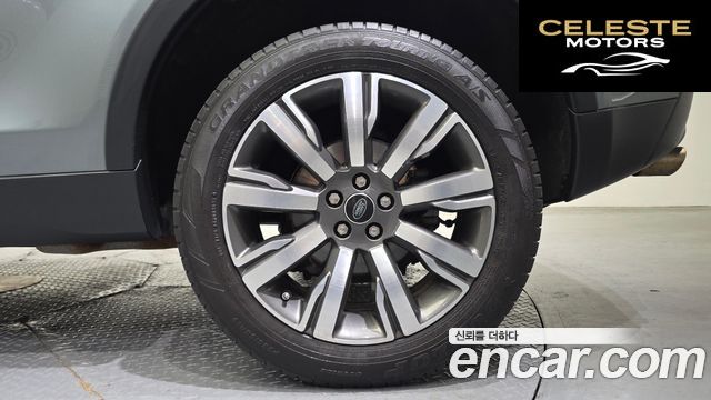 LAND ROVER Discovery Sport 2.0 TD4 HSE Luxury 2018 — photo 7 sur 32