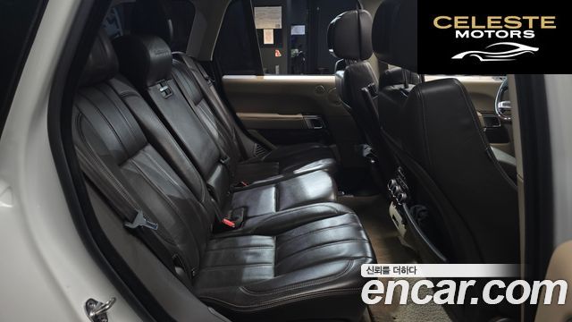 LAND ROVER Range Rover 44.4 SDV8 AB 2016 — photo 12 sur 20