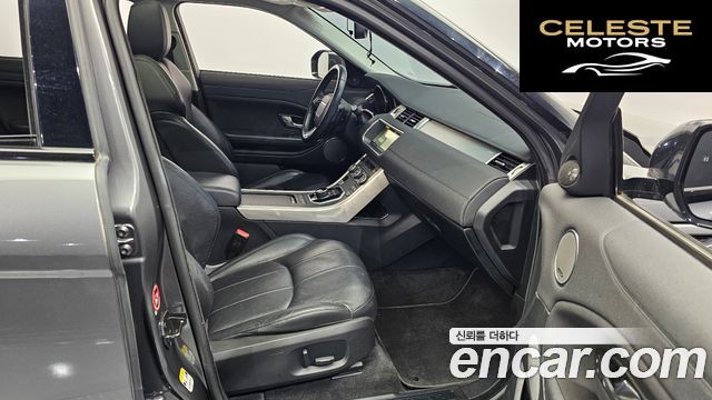 LAND ROVER Range Rover Evoque 2.0 TD4 SE 2019 — photo 17 sur 31