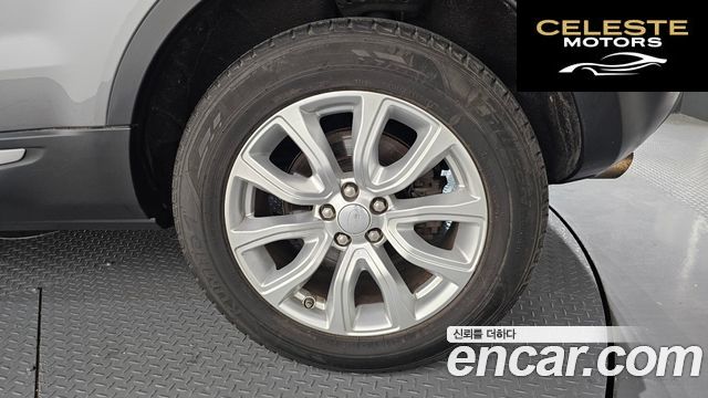 LAND ROVER Range Rover Evoque 2.0 TD4 SE 2019 — photo 7 sur 31