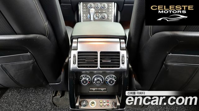 LAND ROVER Range Rover 3.7 TDV8 Vogue 2010 — photo 18 sur 20