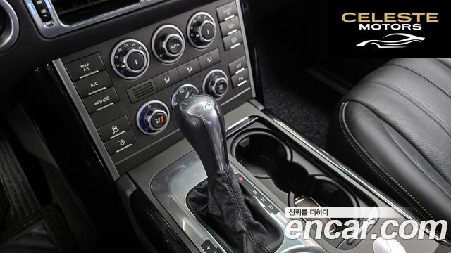 LAND ROVER Range Rover 3.7 TDV8 Vogue 2010 — photo 9 sur 20