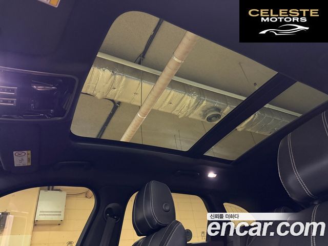 LAND ROVER Range Rover Velar 2.0 D240 R-Dynamic SE 2018 — photo 15 sur 26