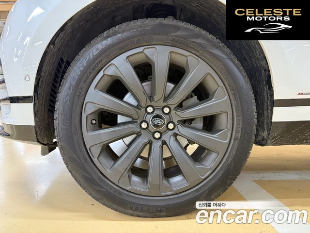 LAND ROVER Range Rover Velar 2.0 D240 R-Dynamic SE 2018 — photo 5 sur 26