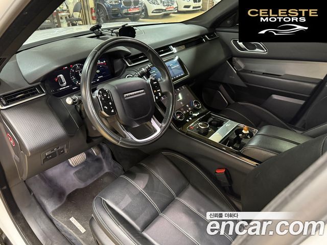 LAND ROVER Range Rover Velar 2.0 D240 R-Dynamic SE 2018 — photo 9 sur 26