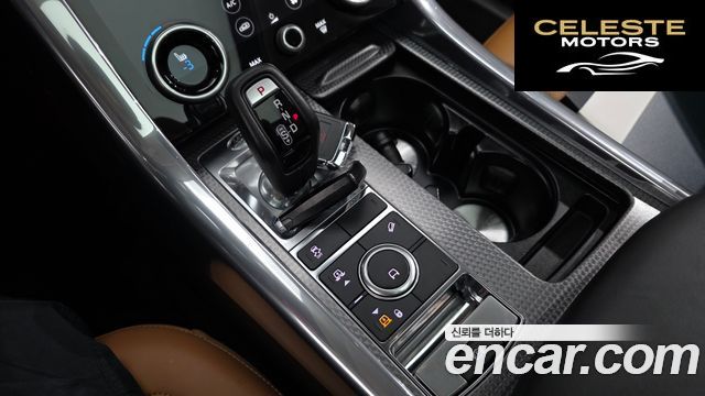 LAND ROVER Range Rover Sport 23.0 SDV6 HSE Dynamic 2019 — photo 12 sur 39