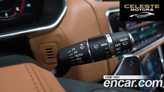 LAND ROVER Range Rover Sport 23.0 SDV6 HSE Dynamic 2019 — photo 30 sur 39