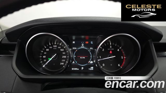 LAND ROVER Discovery 5 2.0 SD4 SE 2020 — photo 11 sur 32