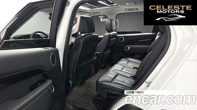LAND ROVER Discovery 5 2.0 SD4 SE 2020 — photo 18 sur 32