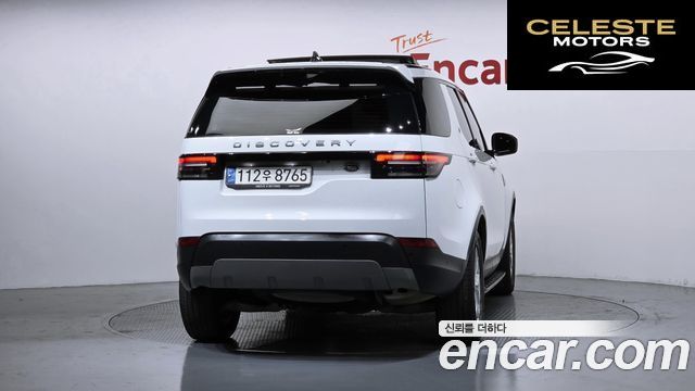 LAND ROVER Discovery 5 2.0 SD4 SE 2020 — photo 4 sur 32