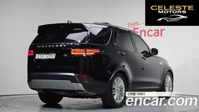 LAND ROVER Discovery 5 3.0 TD6 HSE Luxury 2017 — photo 2 sur 20