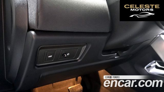 LAND ROVER Range Rover Evoque 2.0 TD4 SE 2018 — photo 14 sur 20