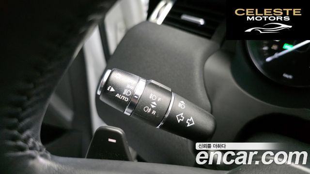 LAND ROVER Range Rover Evoque 2.0 TD4 SE 2018 — photo 15 sur 20