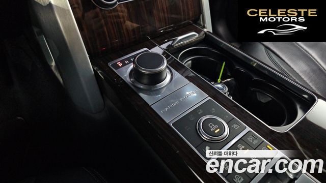 LAND ROVER Range Rover 45.0 SC AB 2016 — photo 9 sur 20