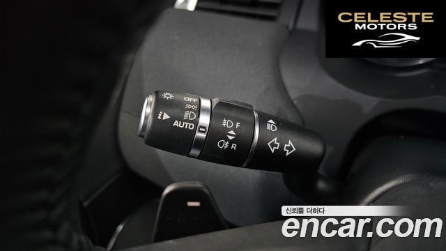 LAND ROVER Range Rover Evoque 2.0 TD4 SE 2018 — photo 29 sur 39