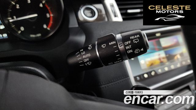 LAND ROVER Range Rover Evoque 2.0 TD4 HSE 2018 — photo 30 sur 34