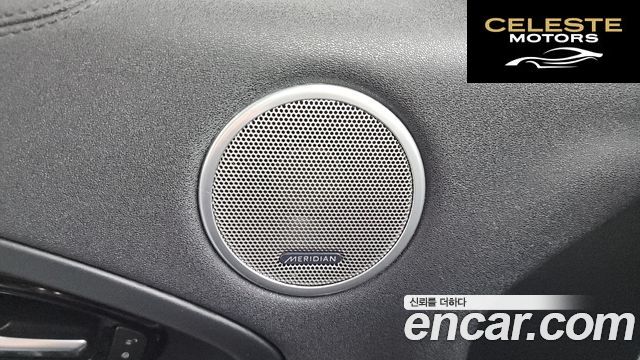 LAND ROVER Range Rover Evoque 2.0 TD4 HSE 2018 — photo 33 sur 34