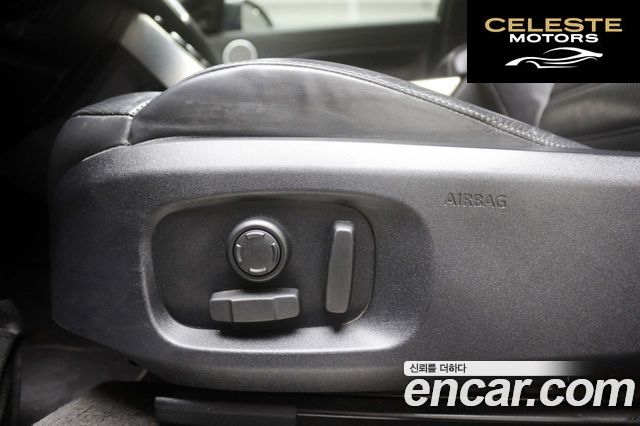 LAND ROVER Range Rover Evoque 2.0 TD4 HSE Dynamic 2016 — photo 14 sur 26