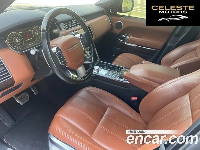 LAND ROVER Range Rover 44.4 SDV8 AB 2017 — photo 21 sur 23