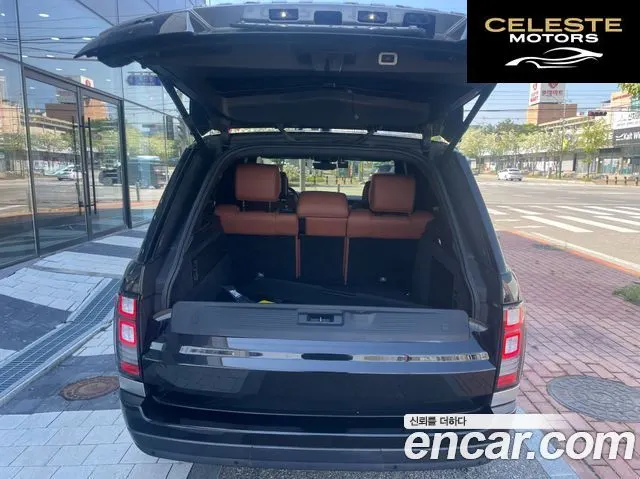 LAND ROVER Range Rover 44.4 SDV8 AB 2017 — photo 9 sur 23