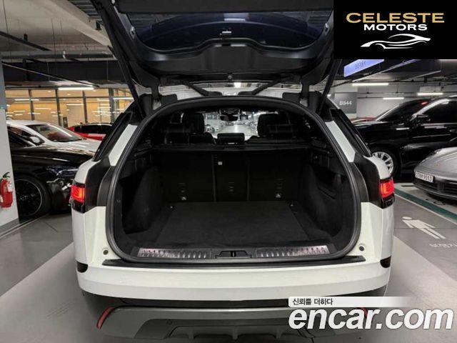 LAND ROVER Range Rover Velar 2.0 D240 R-Dynamic SE 2018 — photo 19 sur 26