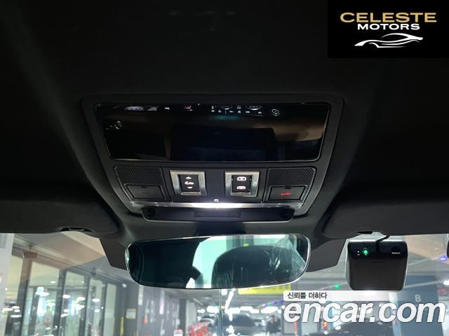 LAND ROVER Defender (L663) 130 D300 X-Dynamic HSE 2023 — photo 23 sur 25