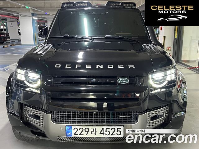 LAND ROVER Defender (L663) 130 D300 X-Dynamic HSE 2023 — photo 3 sur 25